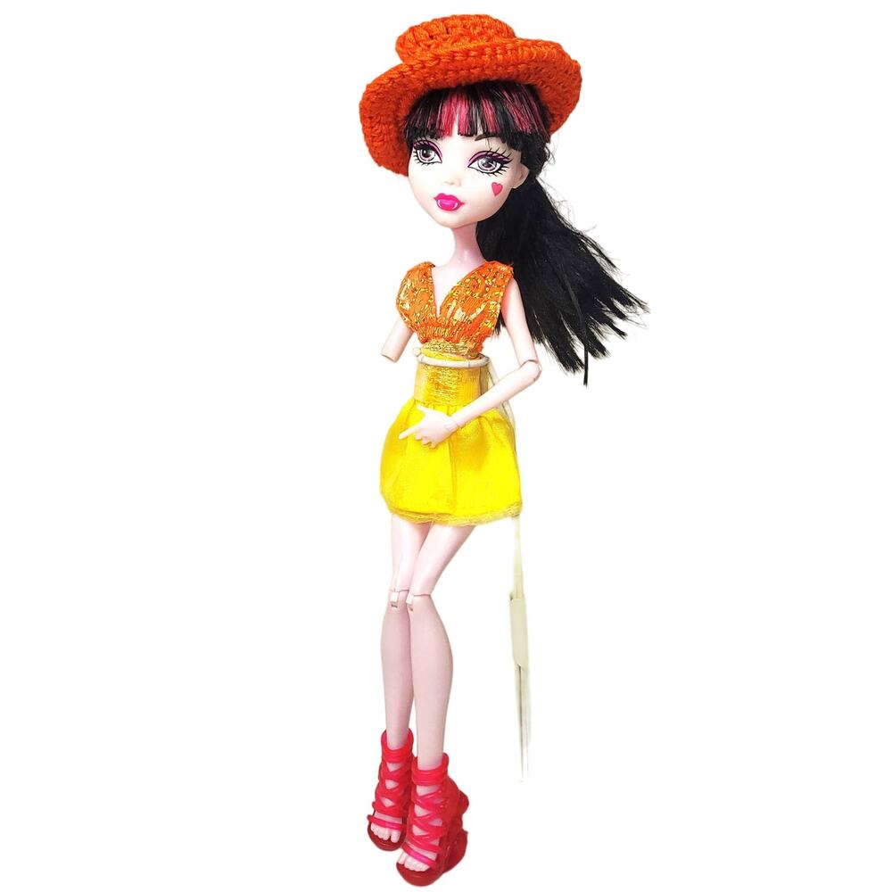 Mattel's 2008 Redressed  Monster High Fashion Doll